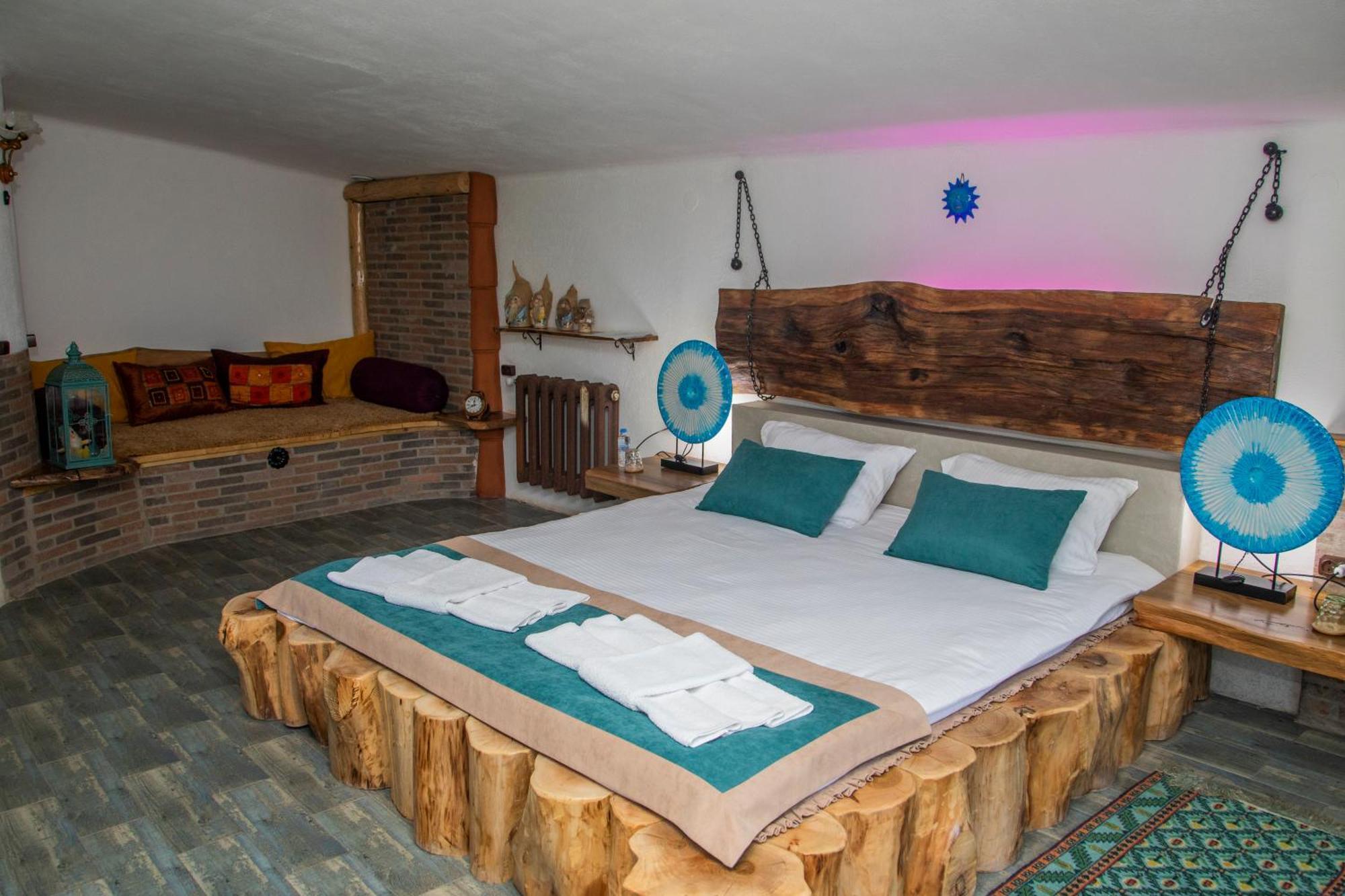 Art Chalet Akhaltsikhe  Δωμάτιο φωτογραφία