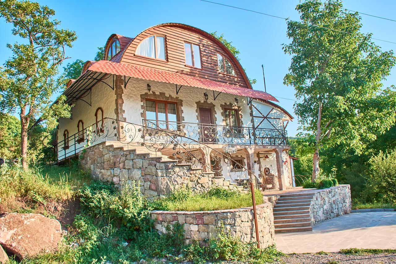 Art Chalet Akhaltsikhe  Εξωτερικό φωτογραφία